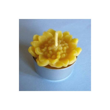 Tealight beeswax candle flower 3